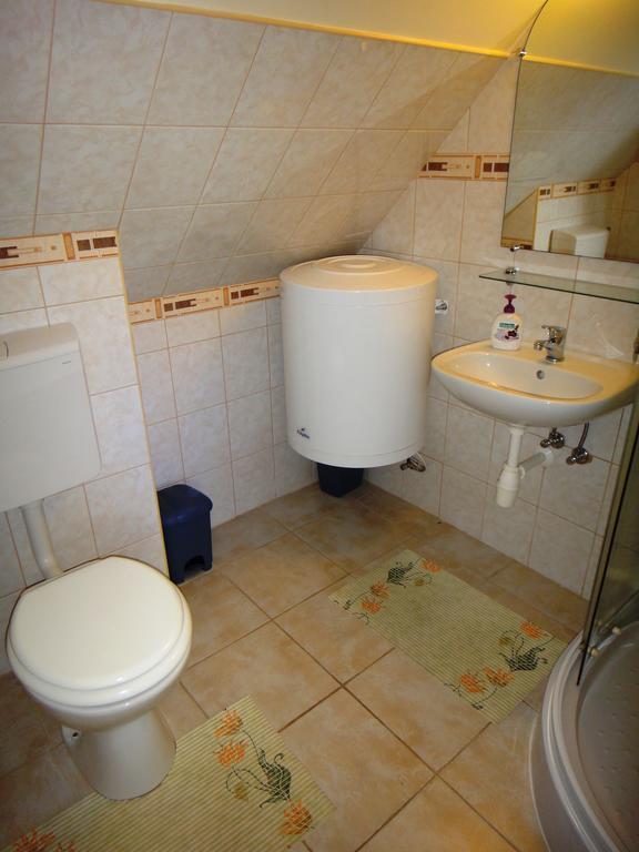 Ginkgo Apartman Demjén Quarto foto